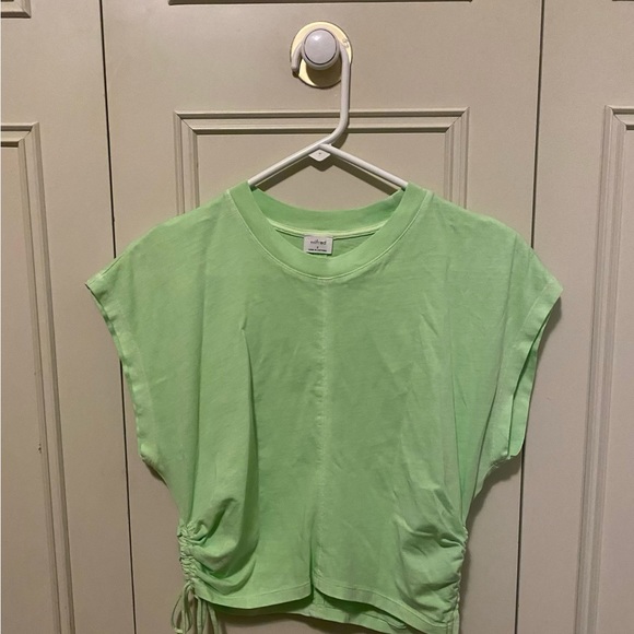 Aritzia Tops Aritzia Wilfred Green Crop Top Poshmark